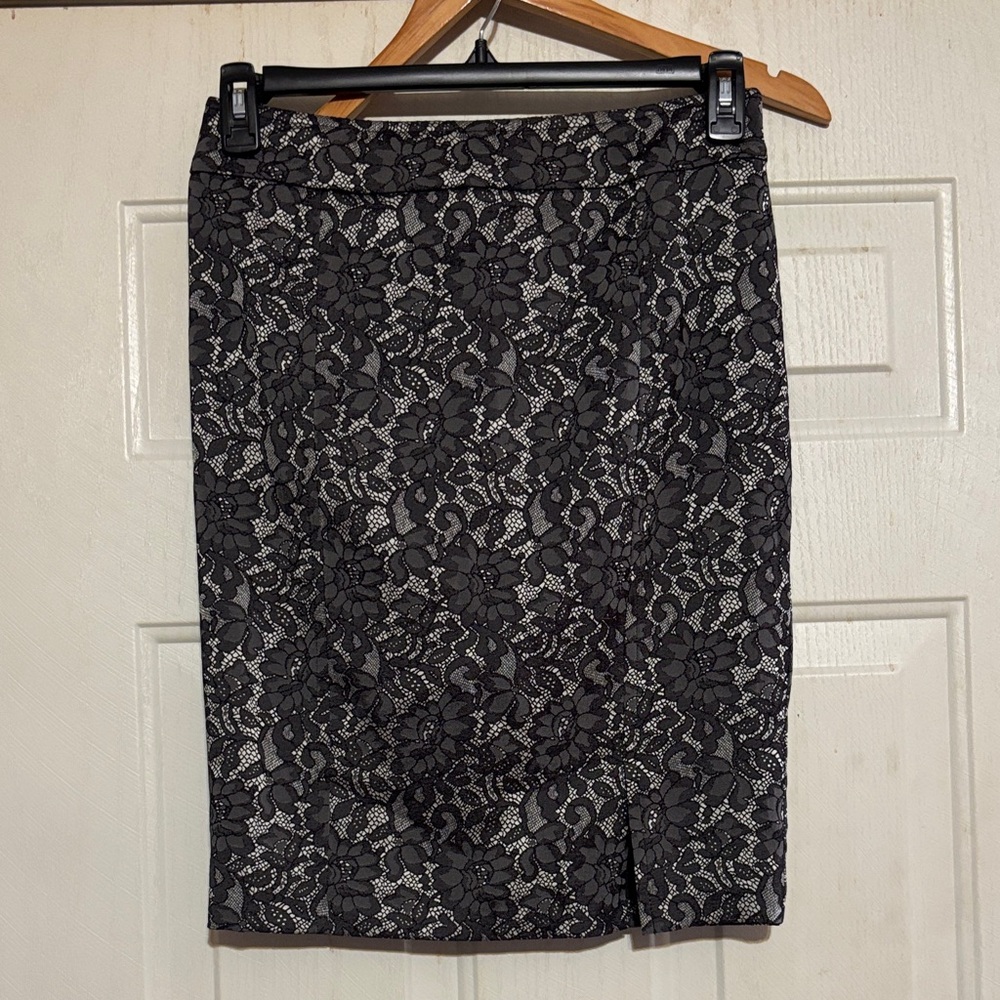 Worthington Black Floral Lace Look Pencil Skirt